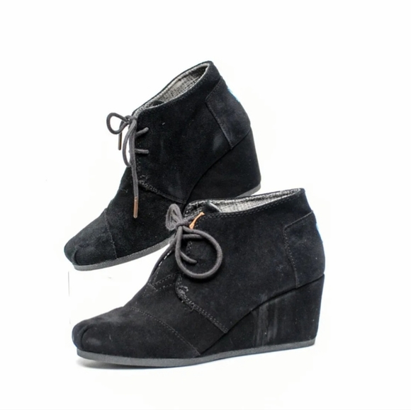 Toms Kala Black Suede Leather Chukka Desert Wedge Bootie SIZE 9.5 - Picture 1 of 12